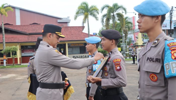 Satu Personel Dipecat, Polres Ketapang Gelar Upacara Pemberhentian Tidak Dengan Hormat In Absensia