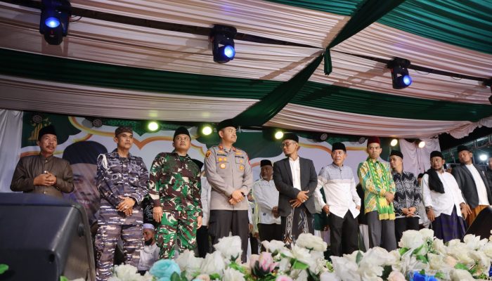 Polres Ketapang Amankan Rangkaian Kegiatan Tabligh Akbar Ustadz Prof. H. Abdul Somad, di Kabupaten Ketapang
