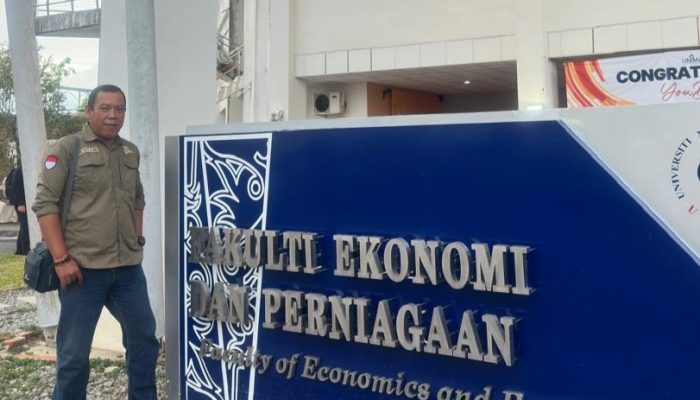 Raja Pahruji, S.Pd dalam Studi Banding UNTAN ke UNIMAS dan Pasar Serikin: Jaring Inspirasi Baru untuk Ketapang 