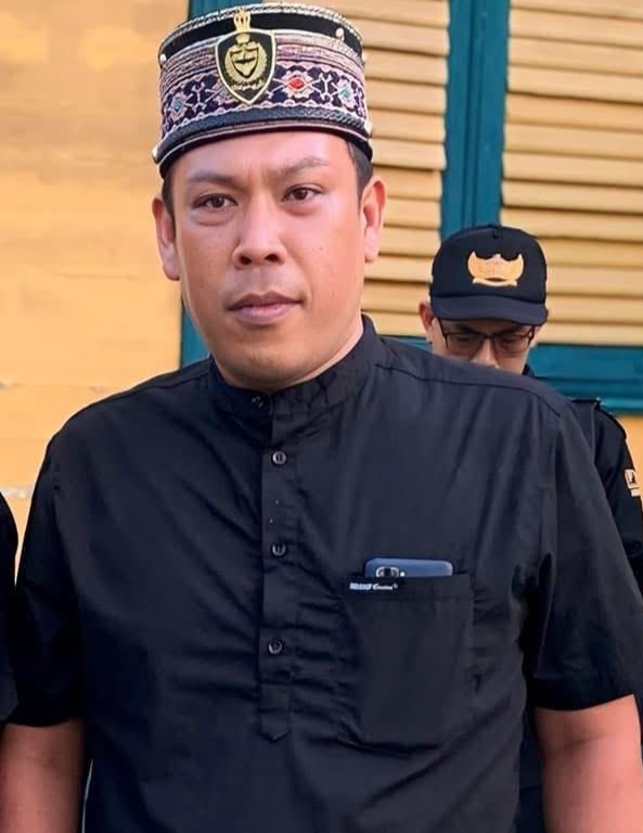 Raja Fahruji peserta Studi Banding Untan Ke Unimas