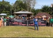 Warga Teluk Bayur Ketapang Angkat Konflik  Lahan Perkebunan ke Publik musyawarah belum tuntas