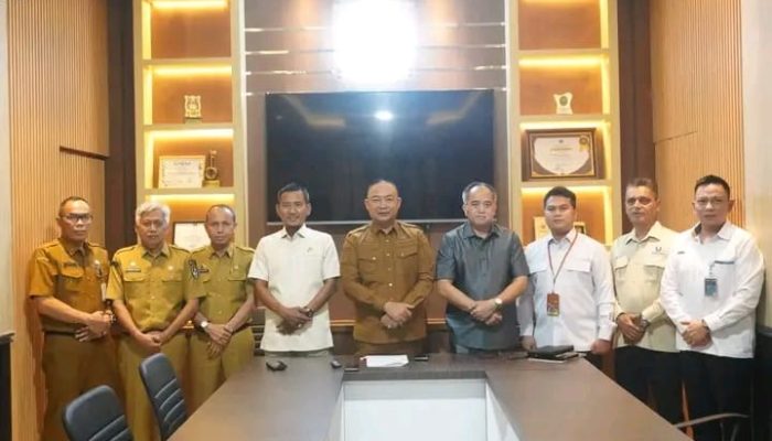 BUPATI KETAPANG PASTIKAN STOK BBM, LPG DAN SEMBAKO AMAN JELANG LEBARAN, MASYARAKAT DIMINTA TETAP TENANG