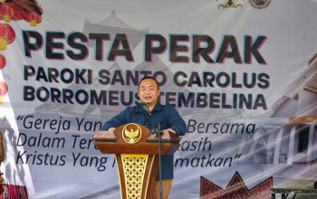 Bupati Ketapang Hadiri Pesta Perak Paroki St. Carolus Boromeus Tembelina, Tegaskan Komitmen Bangun SDM dan Infrastruktur