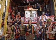 BUPATI KETAPANG RESMI BUKA GAWAI ADAT DAYAK VI NANGA TAYAP, TEGASKAN PENTINGNYA PERSATUAN, PELESTARIAN BUDAYA, DAN KESEJAHTERAAN MASYARAKAT
