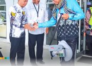 Sekda Ketapang Dampingi Keberangkatan Jamaah Haji Menuju Batam