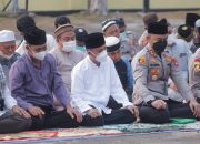 SEKDA KETAPANG HADIRI SHOLAT ISTISQA DI HALAMAN POLRES, WARGA DIAJAK MUHASABAH DAN MEMOHON HUJAN